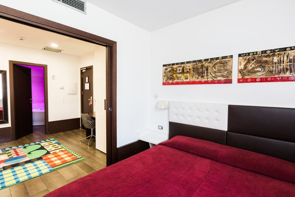 Ecohotel Roma Екстер'єр фото